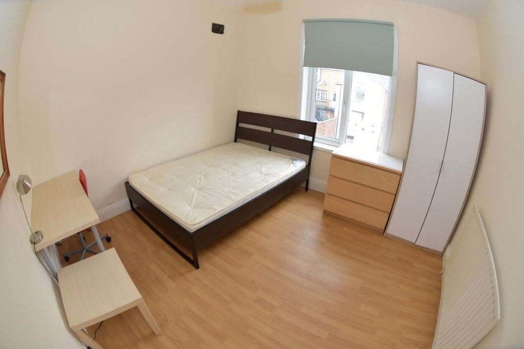 Flat Meriden Street in Coventry