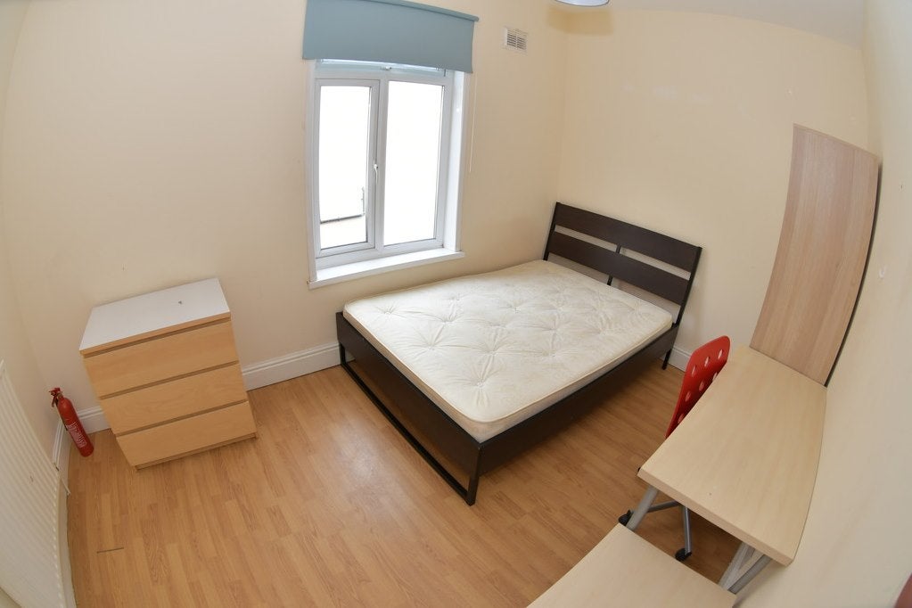 Flat Meriden Street in Coventry