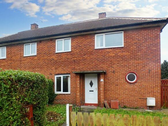 House Eskdale Avenue in Blyth