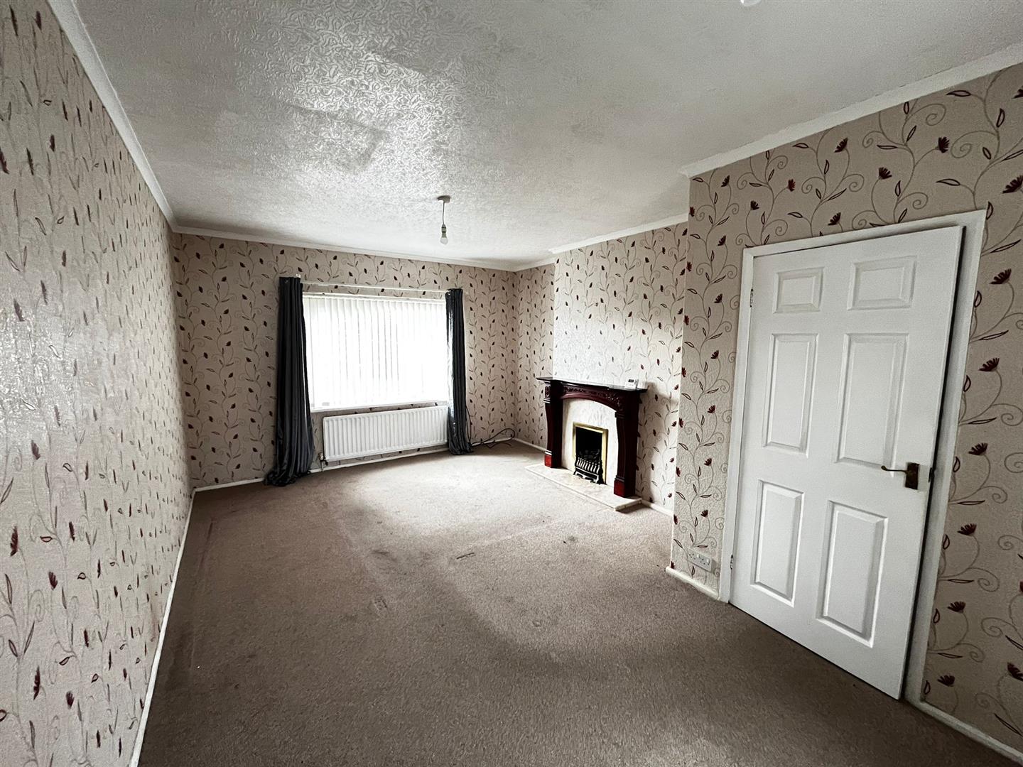 House Eskdale Avenue in Blyth