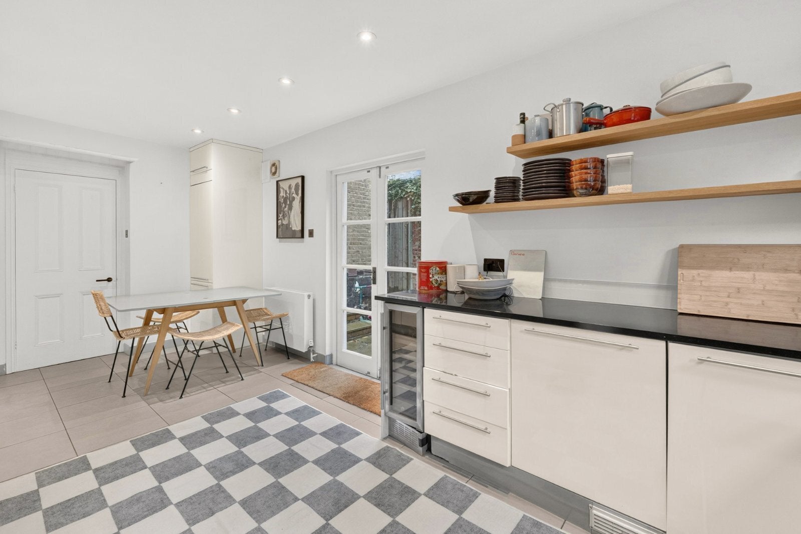 House Frithville Gardens in Greater London