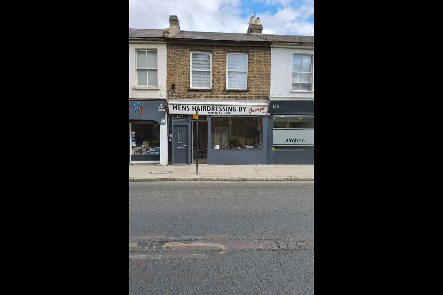 House Chase Side in Greater London