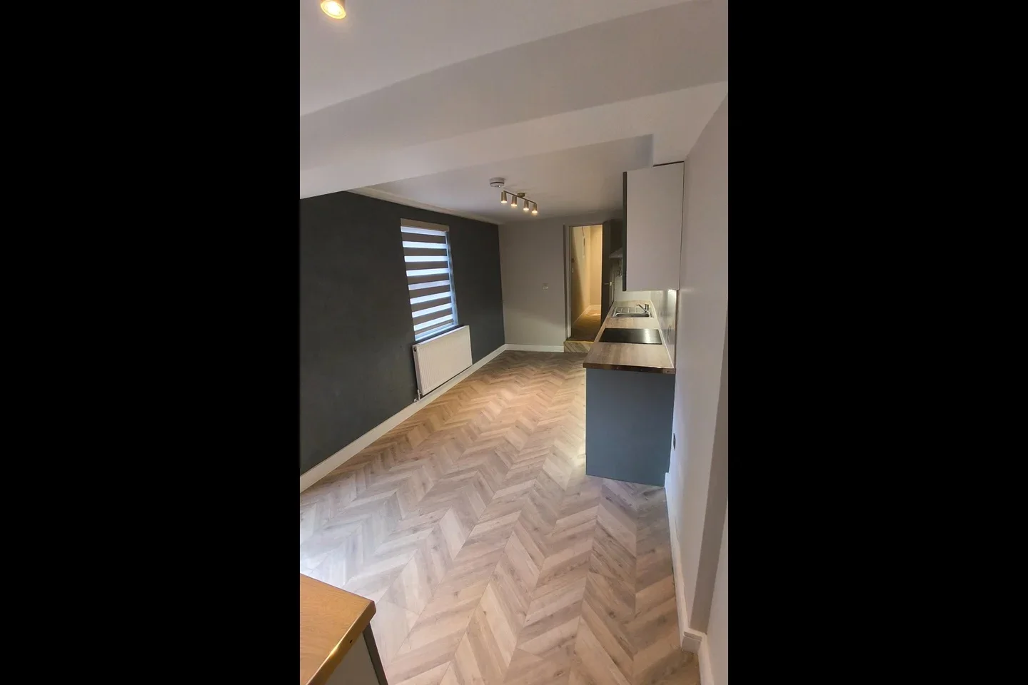 House Chase Side in Greater London