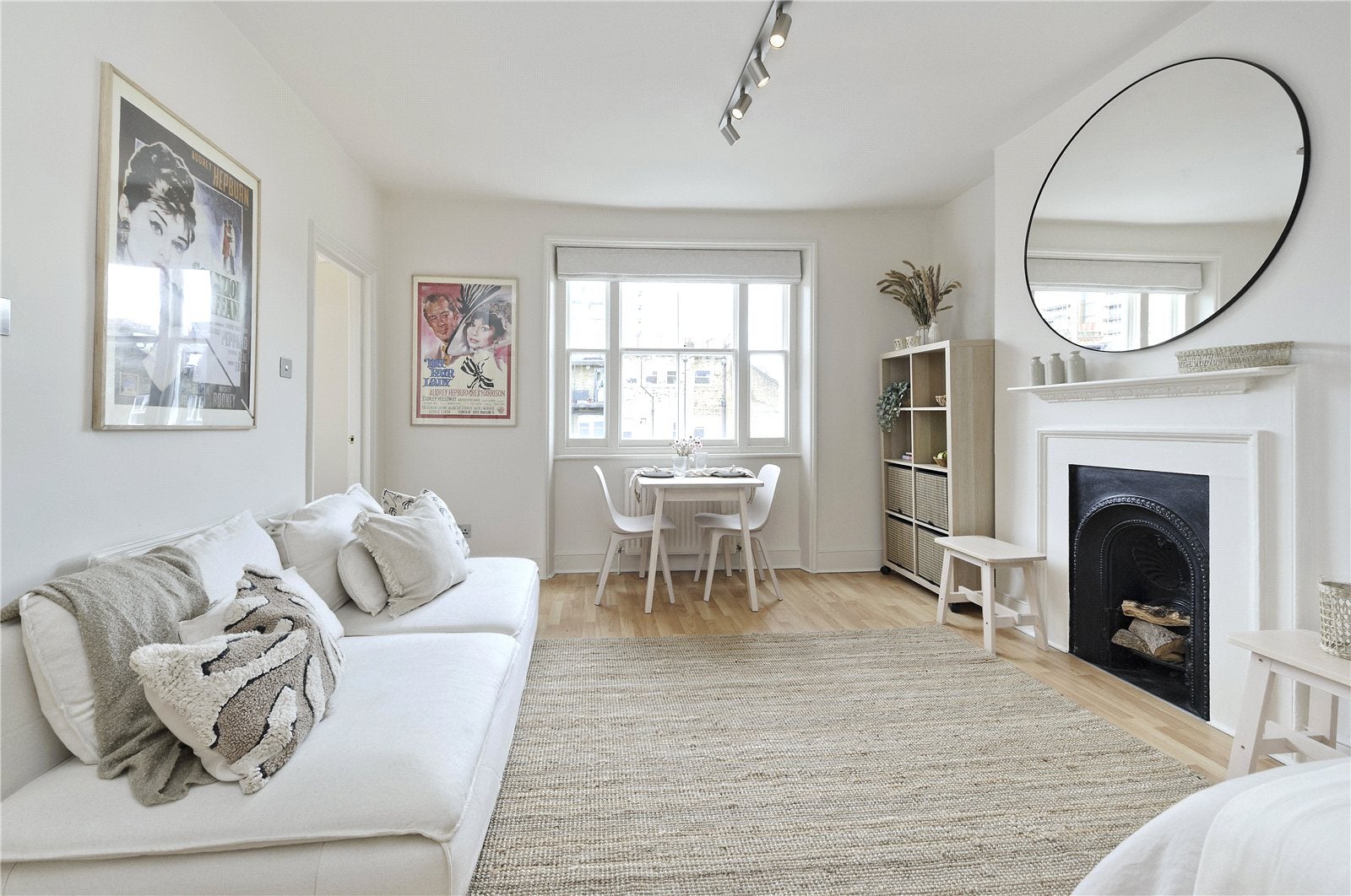 Flat Nottingham Place in City of Westminster