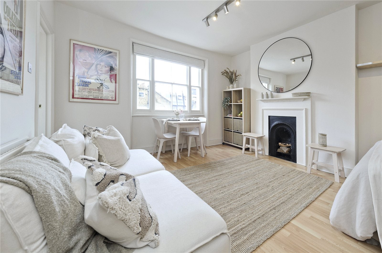Flat Nottingham Place in City of Westminster