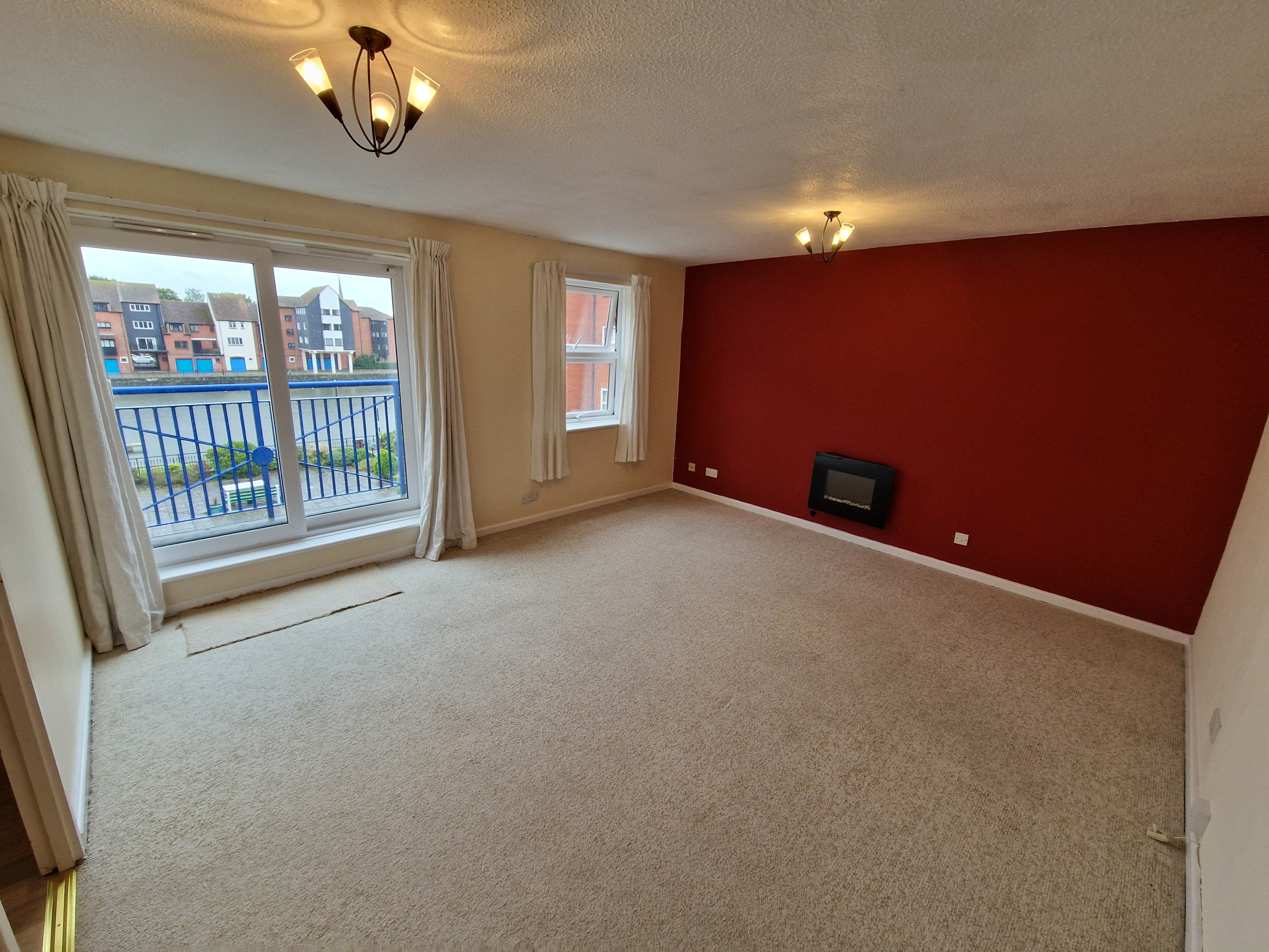 Flat Waverley Road in Bridgwater