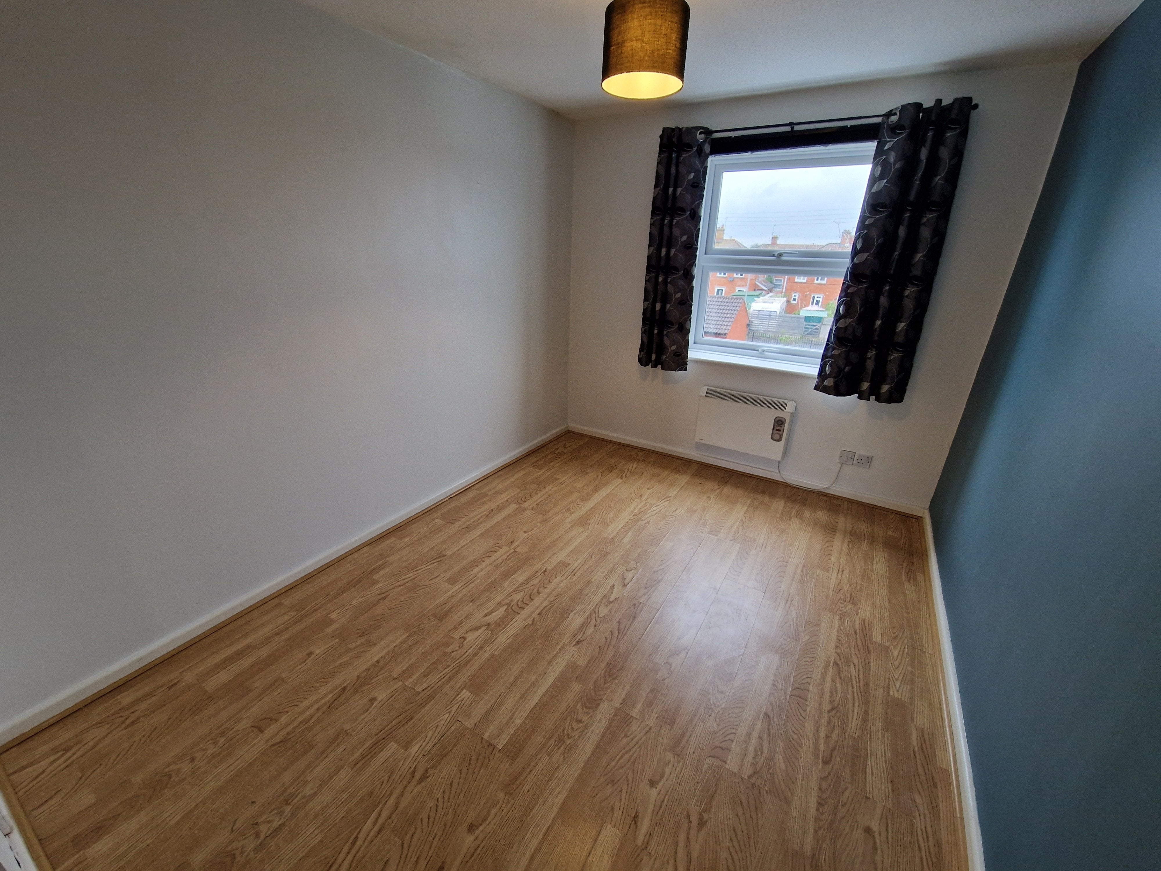 Flat Waverley Road in Bridgwater