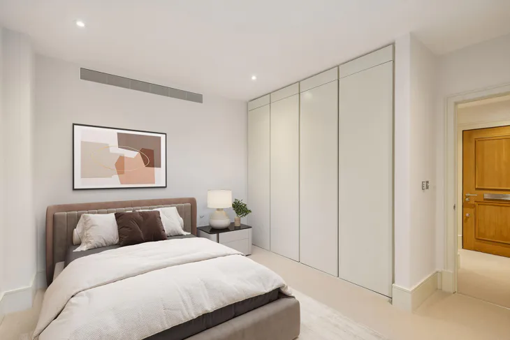 Flat Sloane Court West in Greater London
