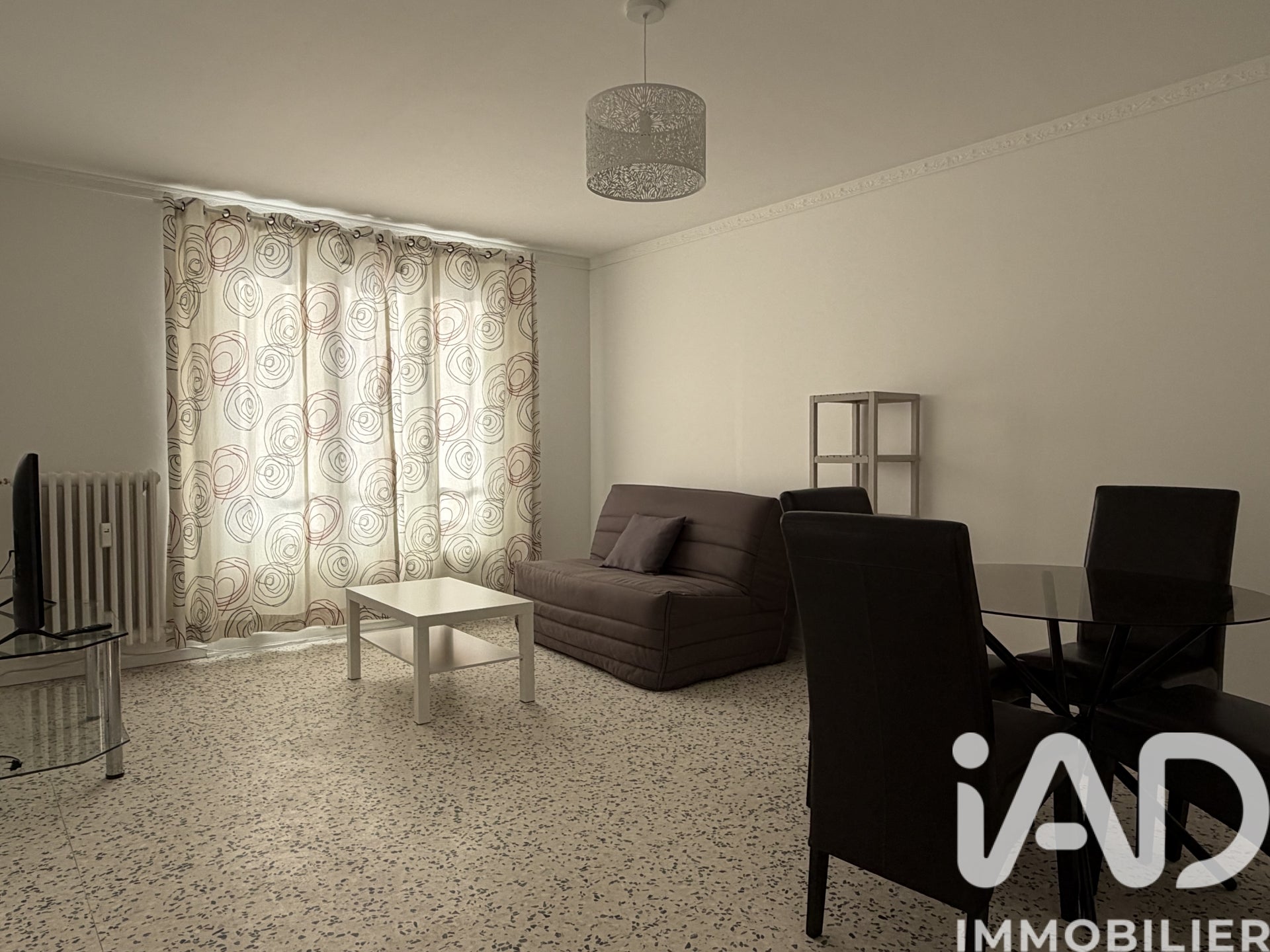 Appartement Avenue du Général Leclerc à Saint-Thibault-des-Vignes