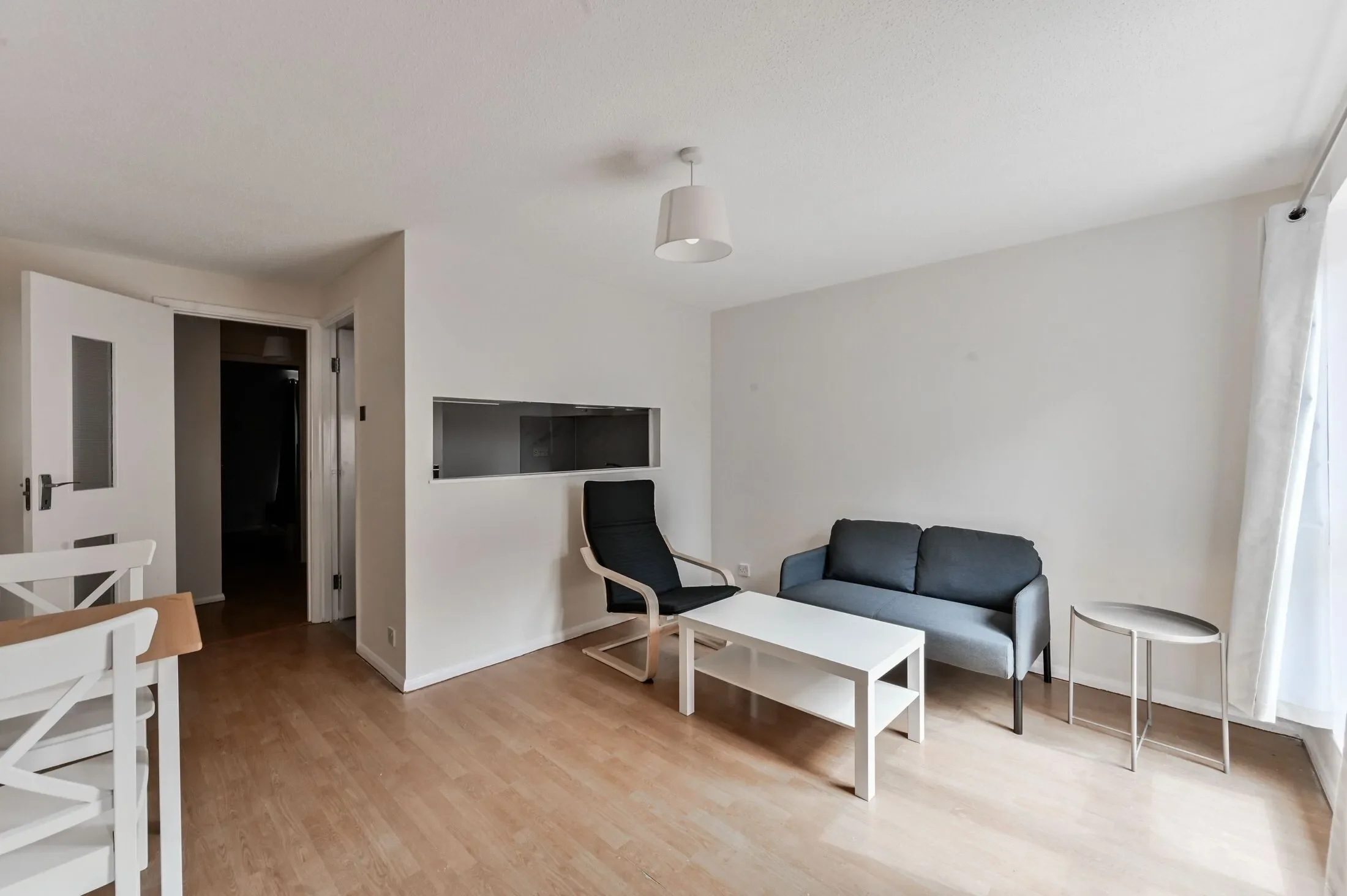 Flat Cleveland Way in Greater London