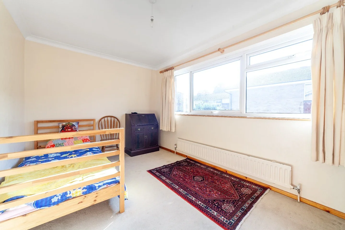 Flat Christchurch Park in Greater London