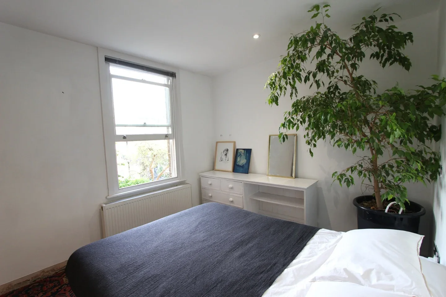 Flat Tanners Hill in Greater London