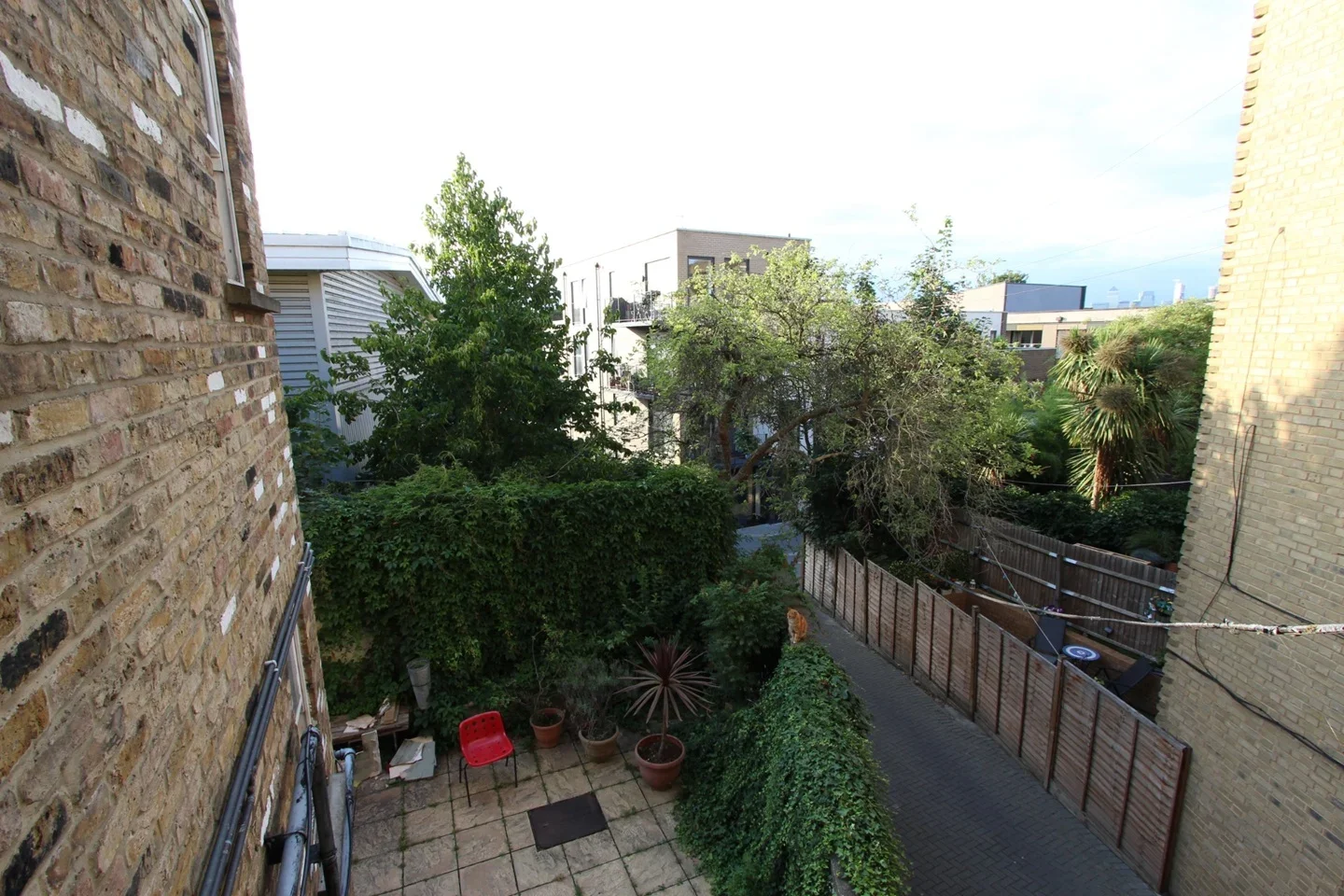 Flat Tanners Hill in Greater London