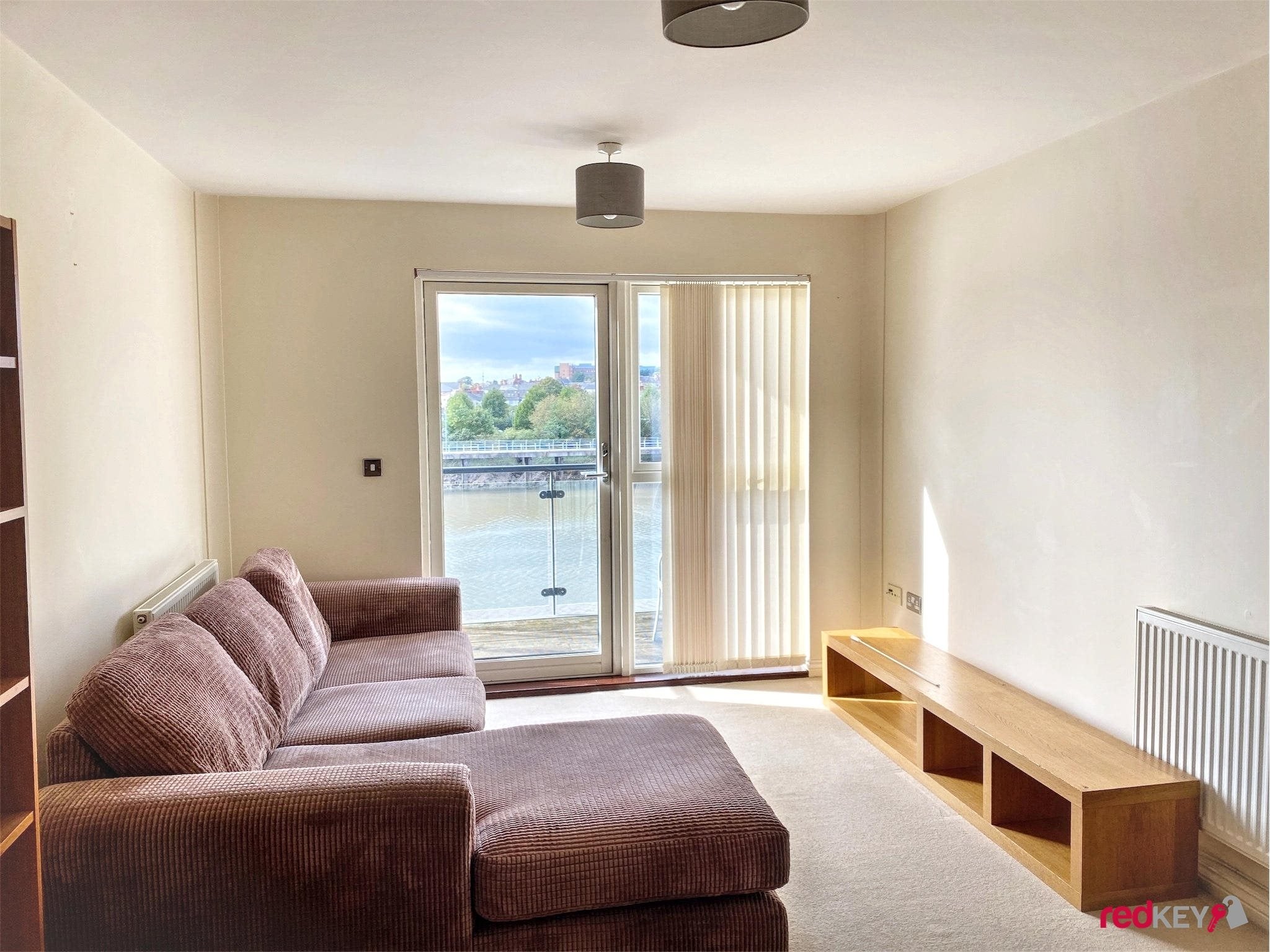 Flat Rodney Road in Newport