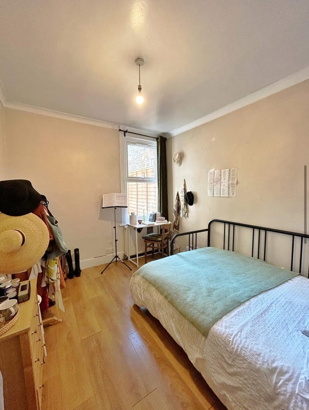 Room Sperling Road in Greater London