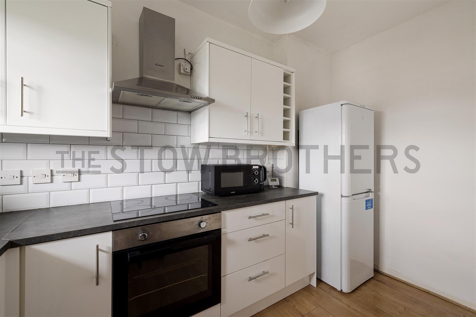 Flat Loddiges Road in Greater London