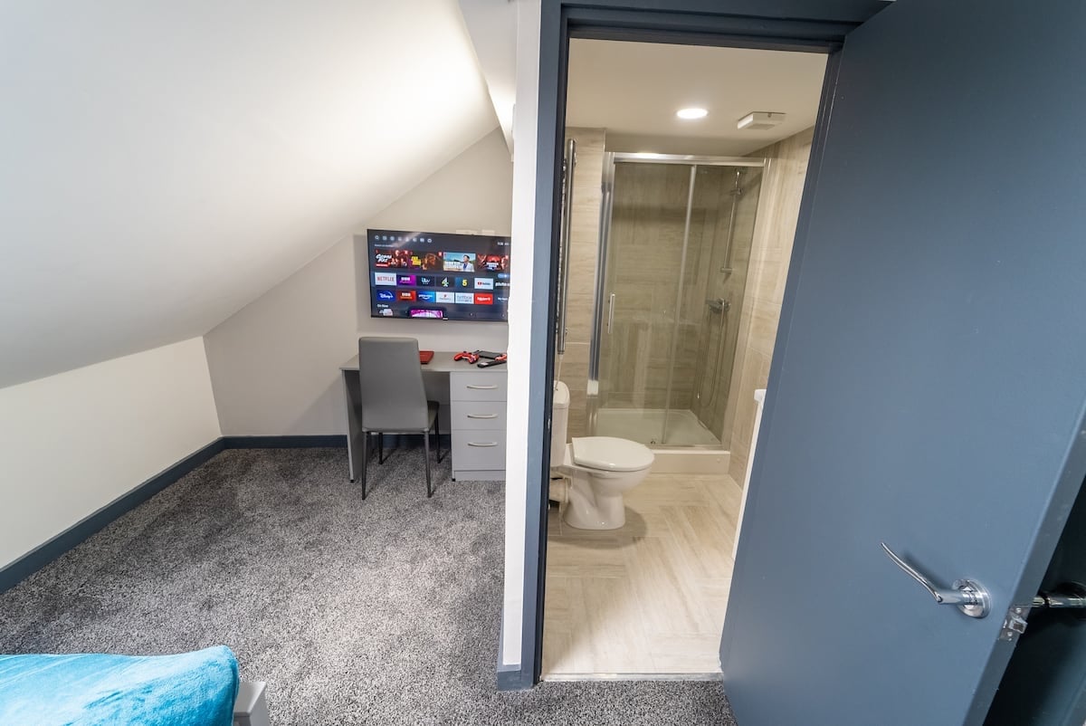 Room Kitchener Road in Birmingham