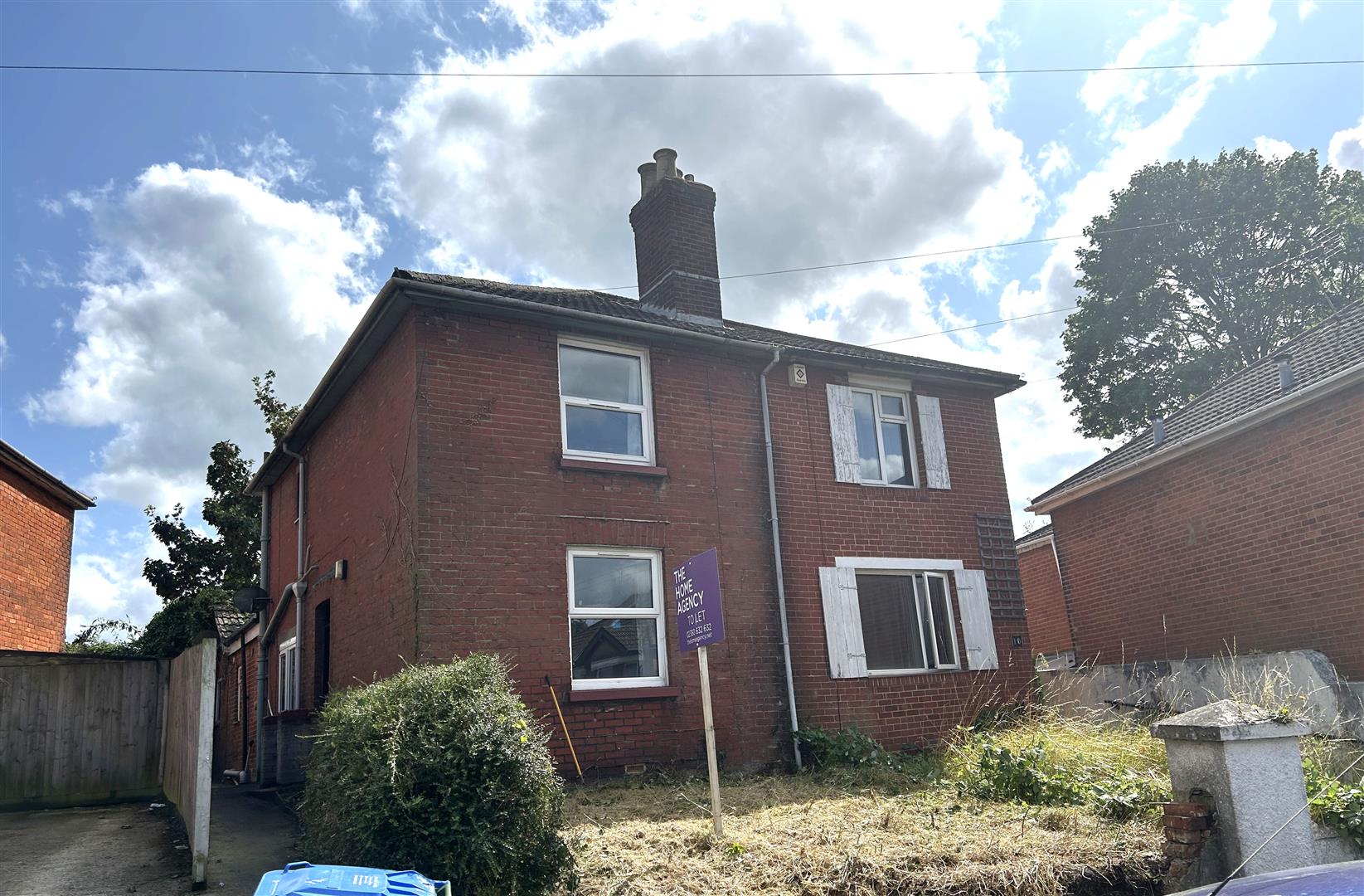 House Sandhurst Road in Southampton