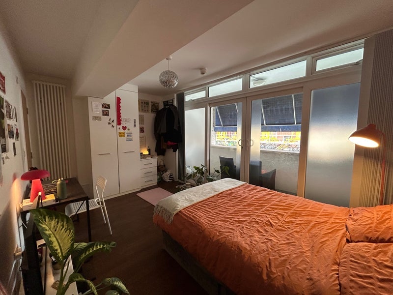 Room Lewisham High Street in Greater London