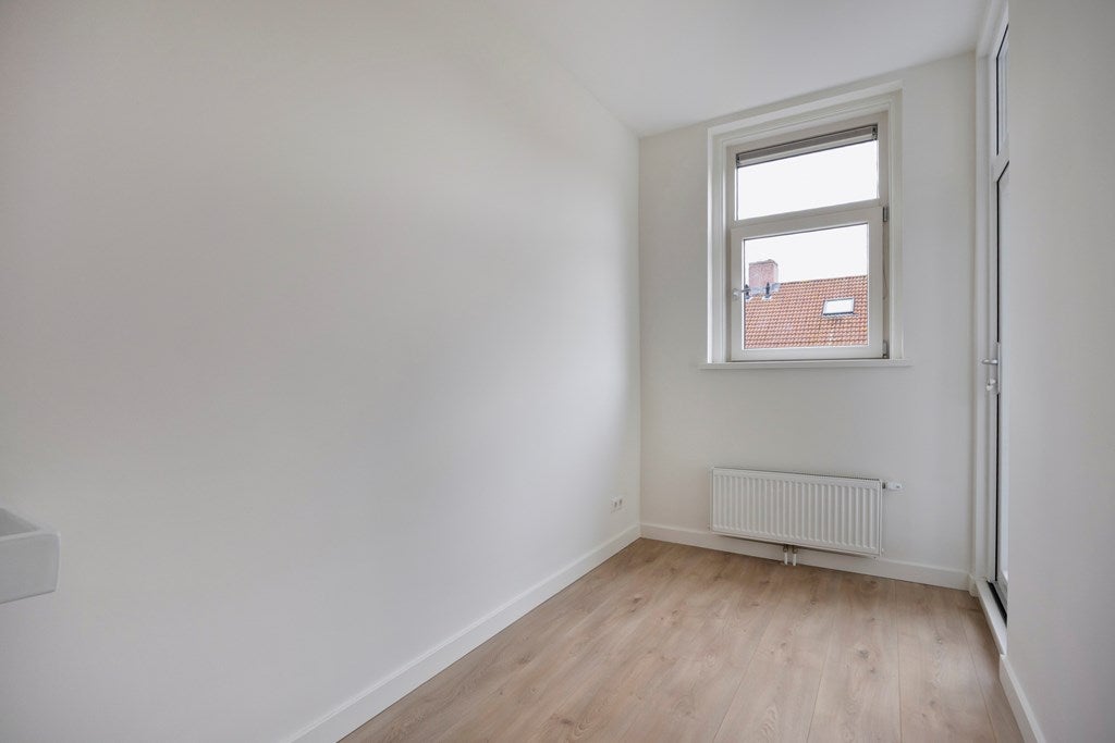 Appartement te huur: Lange Hilleweg 209B-01, Rotterdam