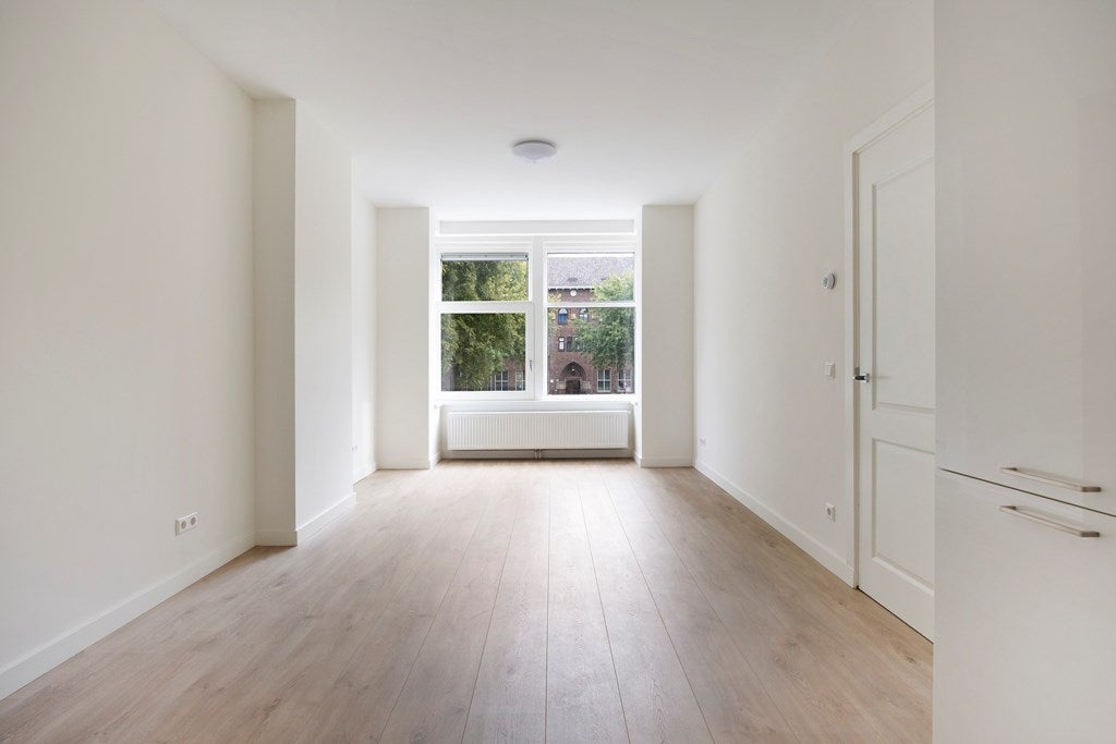 Appartement te huur: Lange Hilleweg 209B-01, Rotterdam
