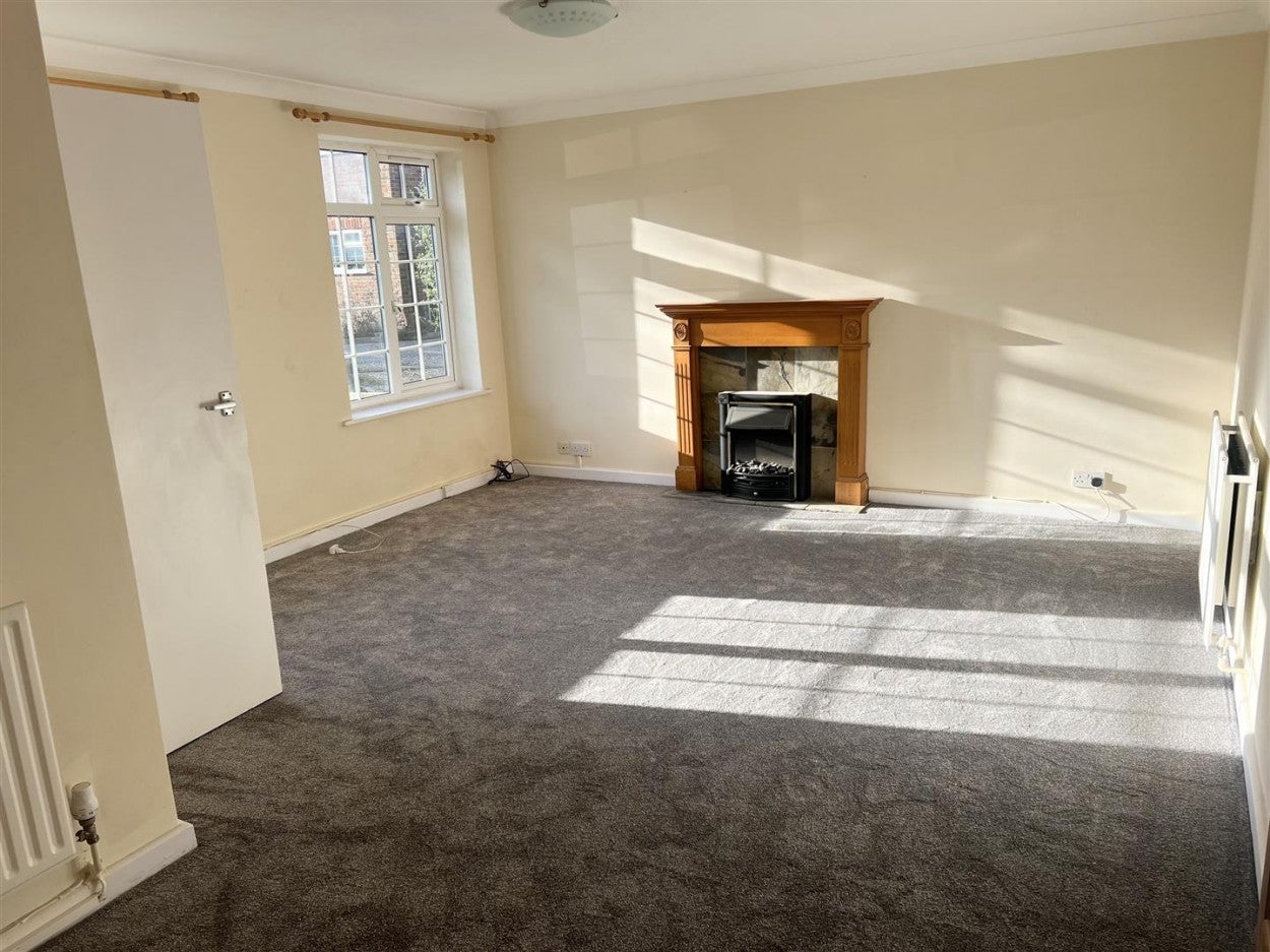 Flat Furzedown in Arun
