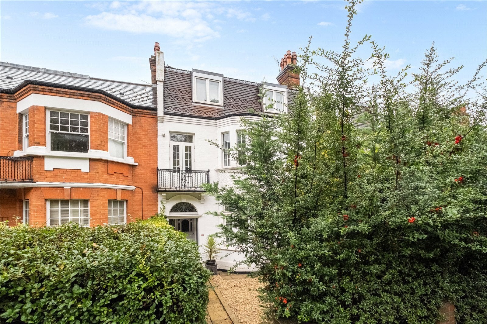House Broad Passage in Greater London
