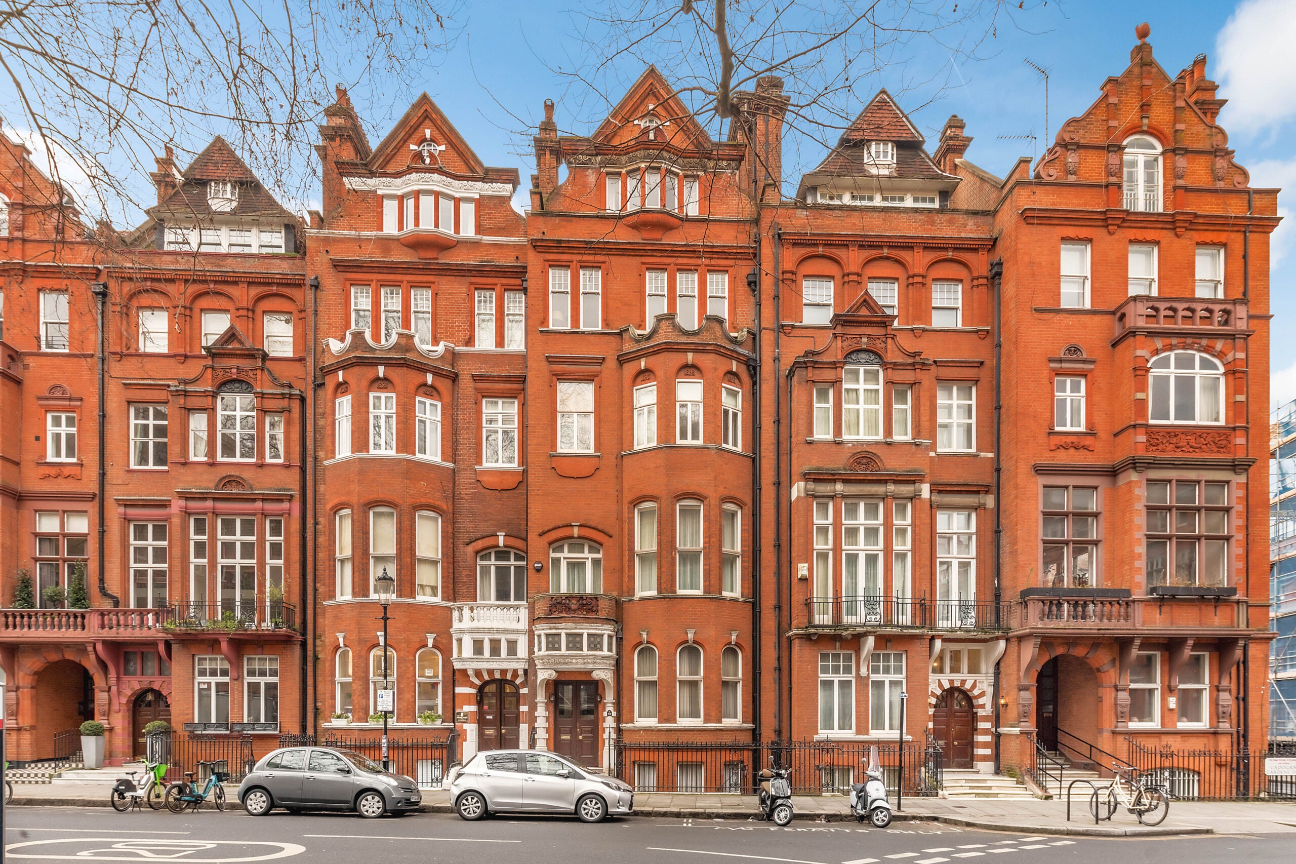 Flat Cadogan Gardens in Greater London