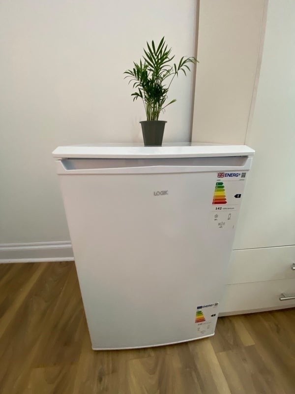 Room Ancona Road in Greater London