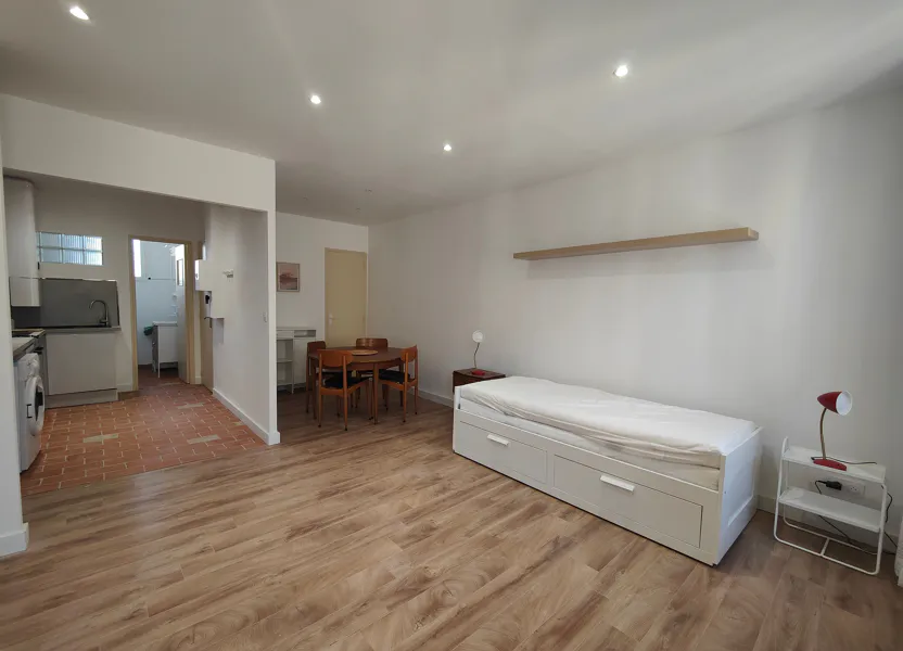 Flat Rue Félix Pijeaud in Sanary-sur-Mer