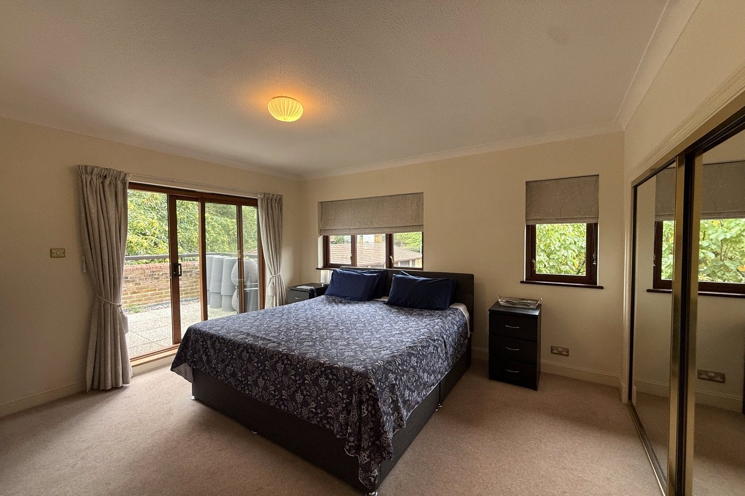 Flat The Gables in Elmbridge