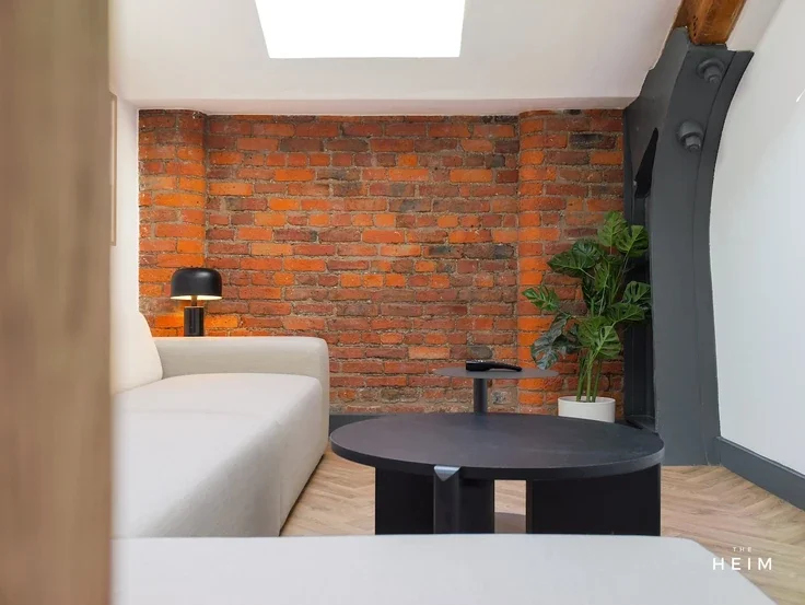 Flat Pollard Street in Manchester