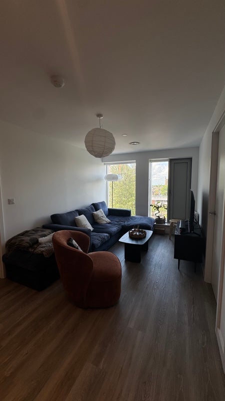 Room Vicarage Grove in Salford