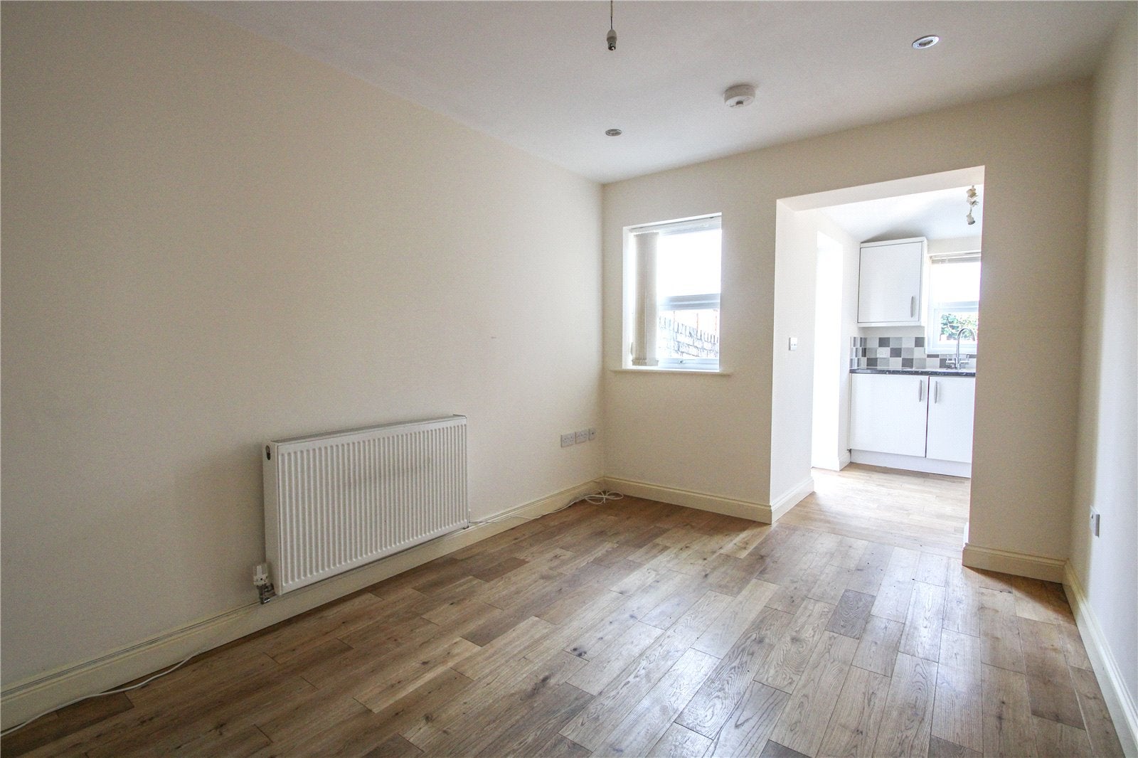 Flat Bloomfield Road in Bristol