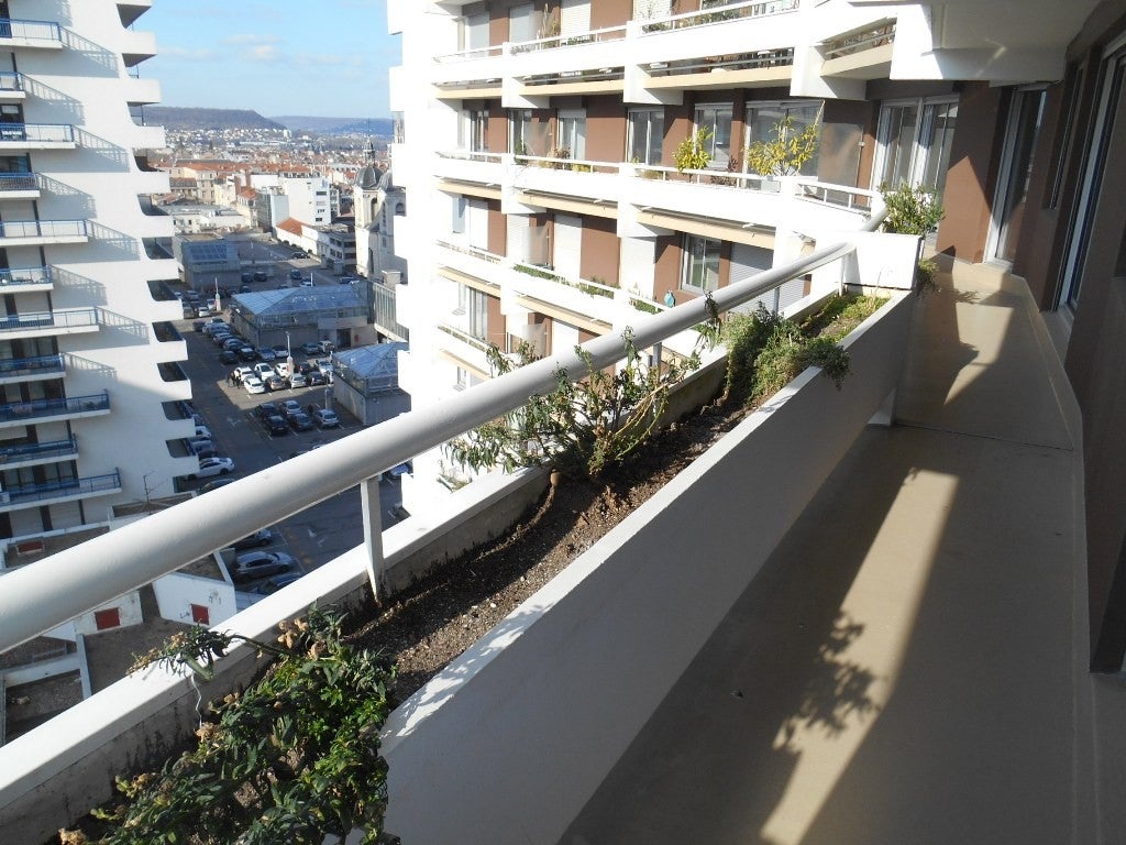 Flat Rue Cyfflé in Nancy