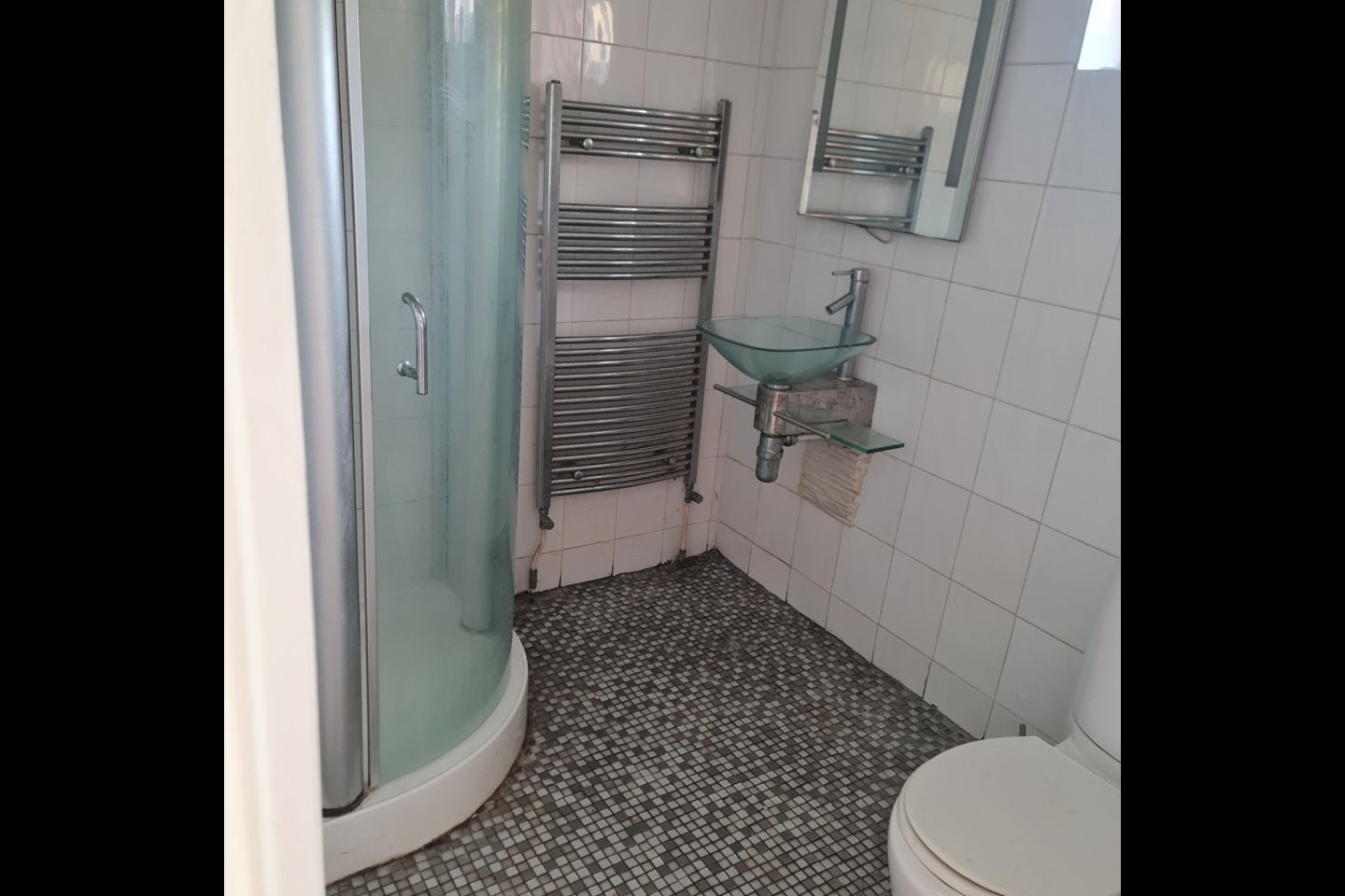 Room Grace Way in Stevenage
