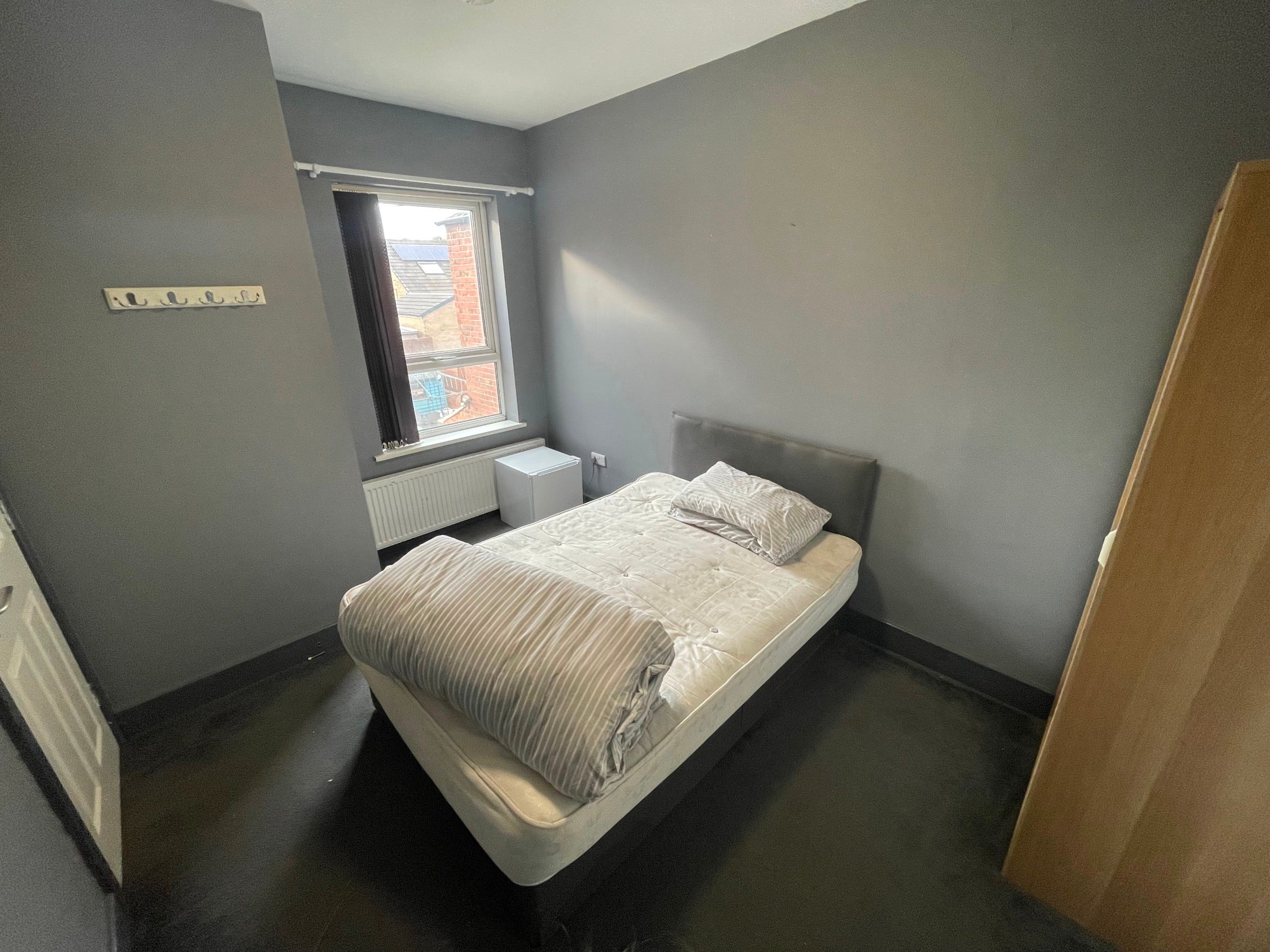 Flat Cecil Avenue in Doncaster
