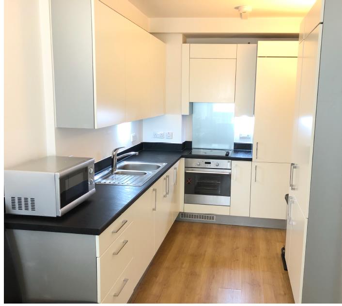 Flat Stroudley Road in Brighton