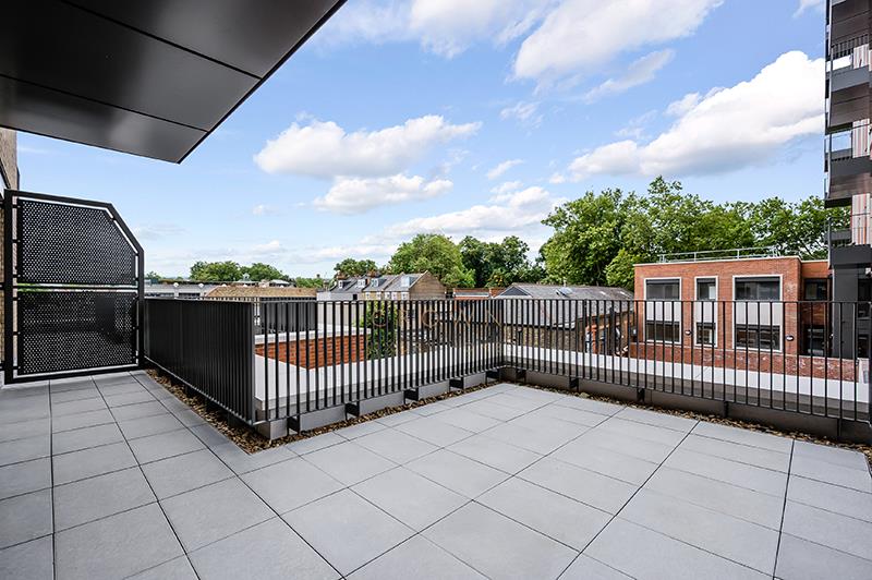 Flat Essex Place in Greater London