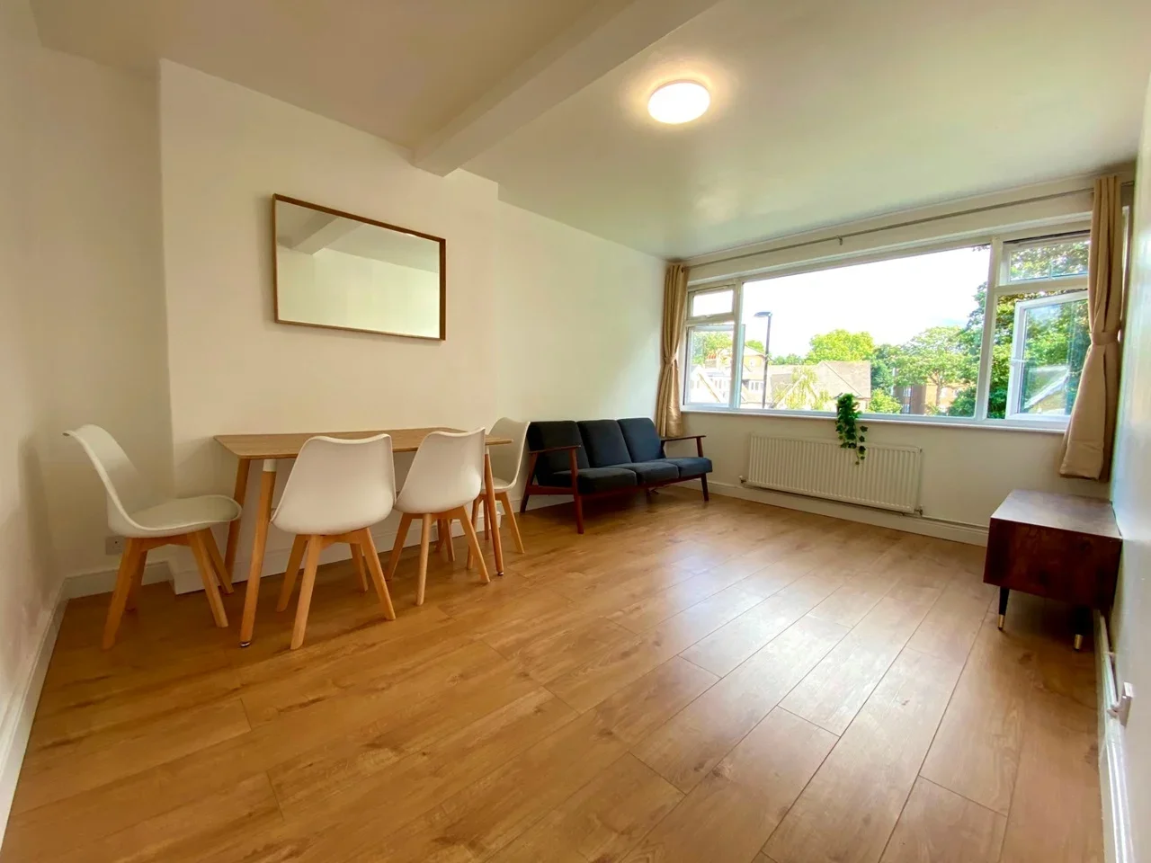 Flat Conington Road in Greater London