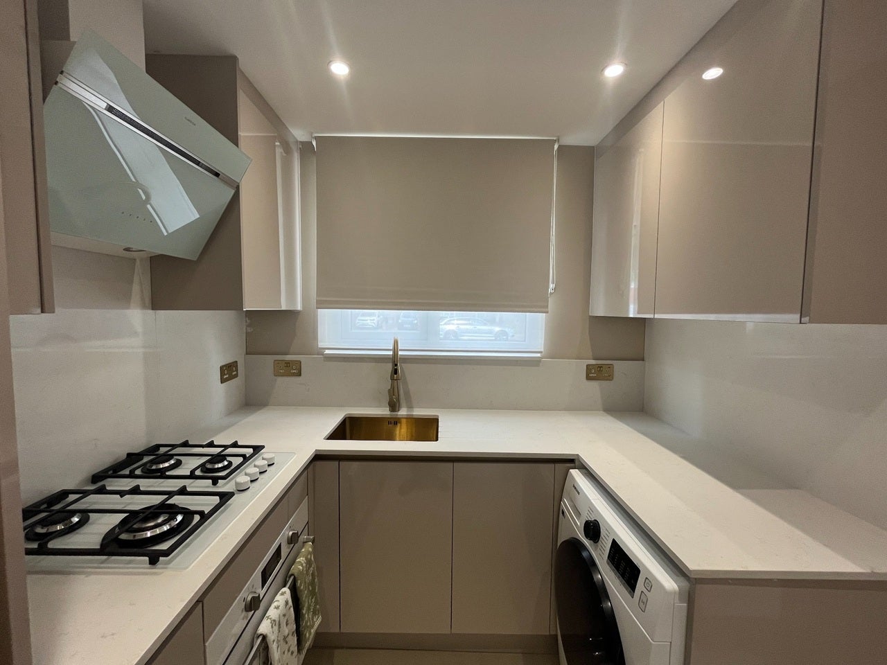 Flat Carlton Avenue East in Greater London