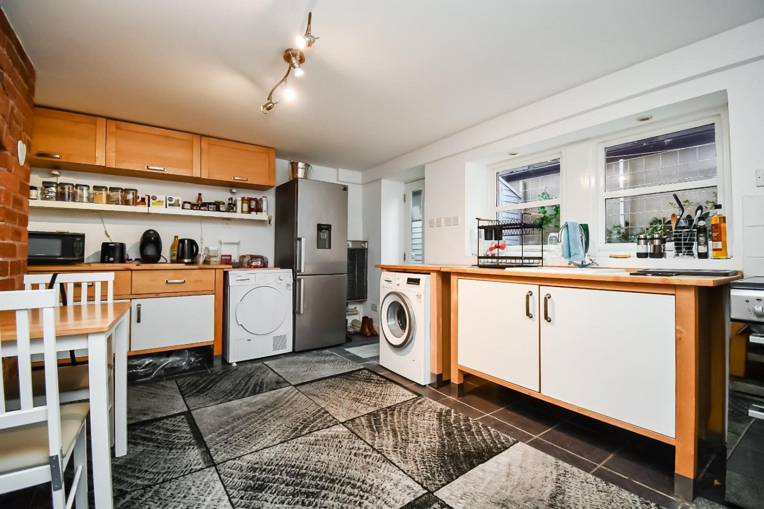 Flat West Cliffe Grove in Harrogate