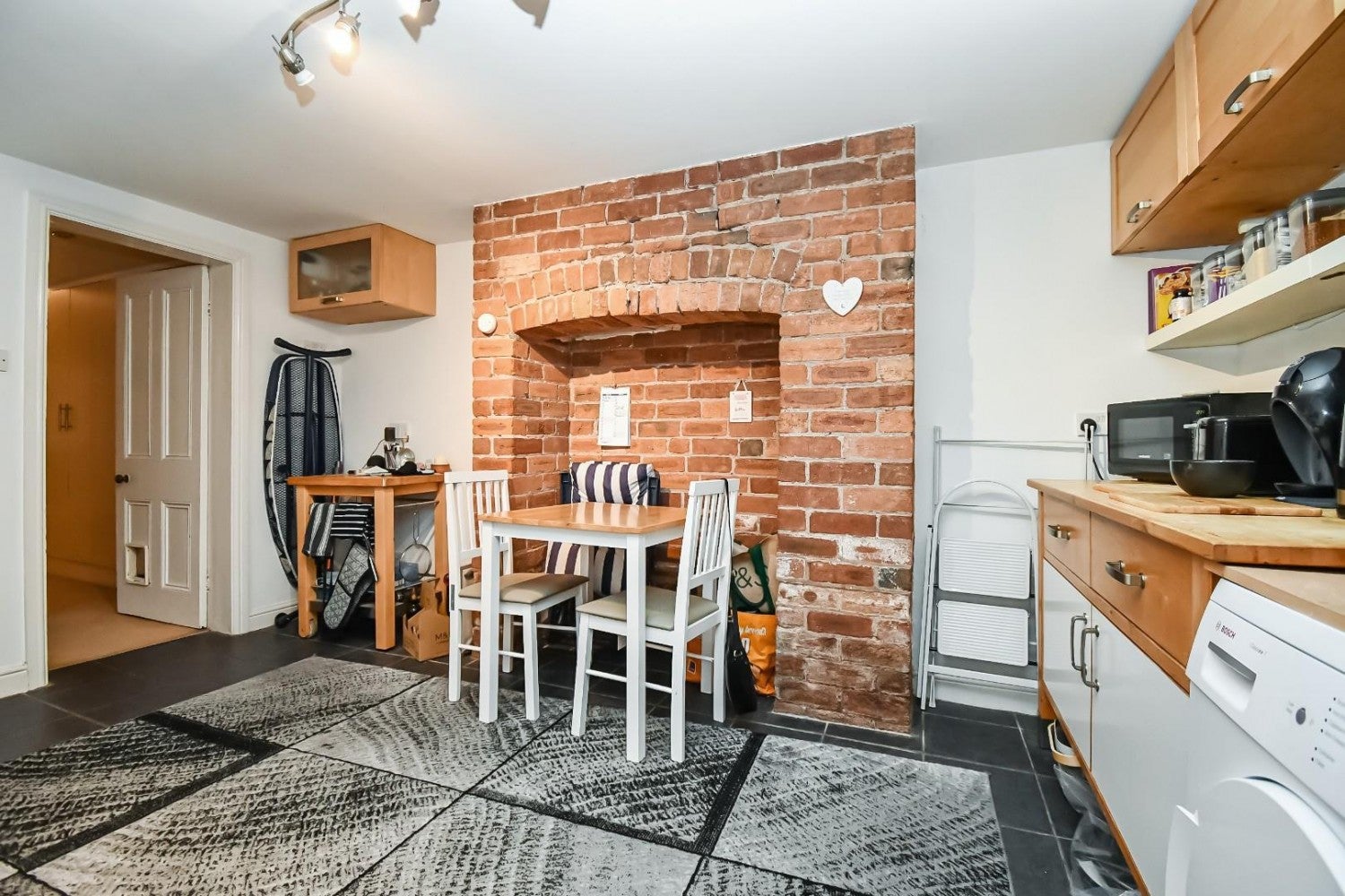 Flat West Cliffe Grove in Harrogate