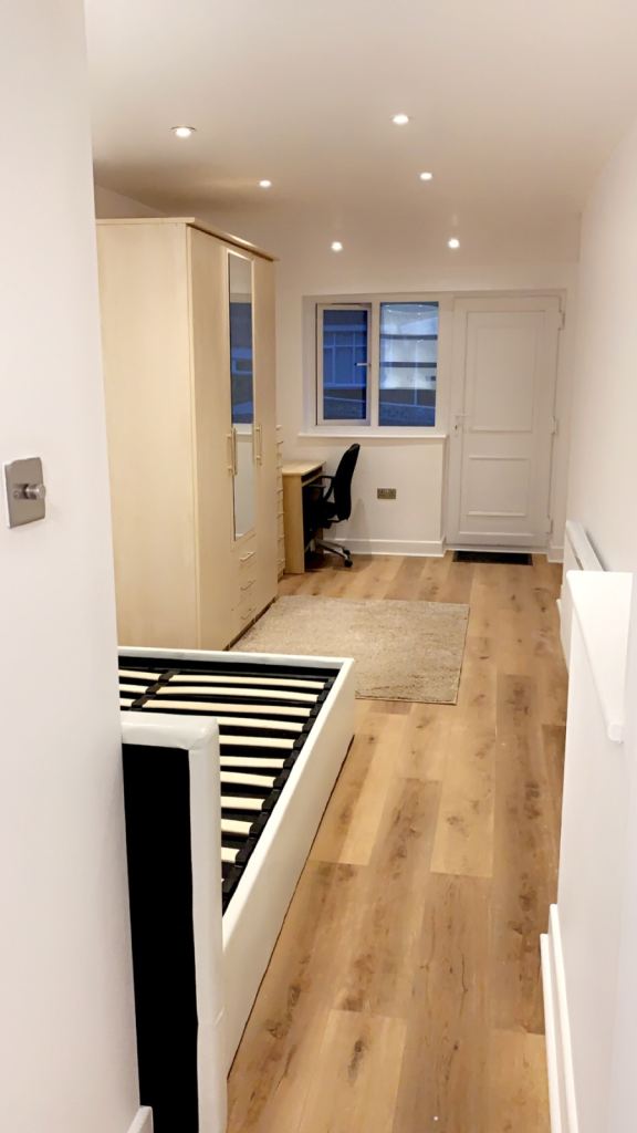 Flat Broomridge Avenue in Newcastle upon Tyne