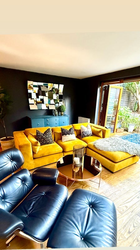 Room Wandsworth Road in Greater London