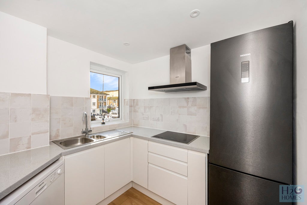Flat The Strand in Roedean