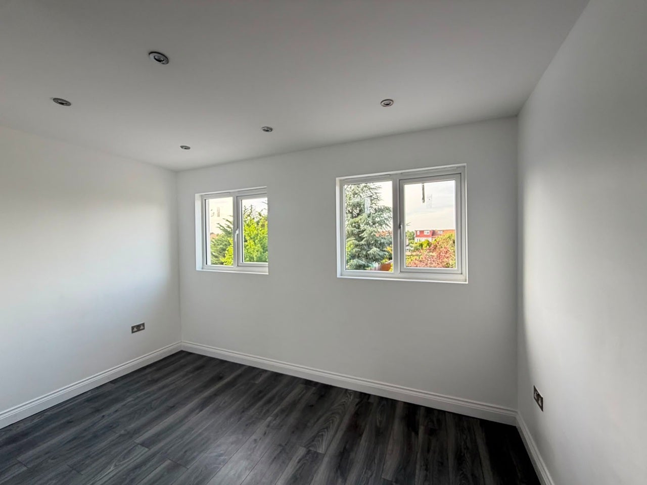 Flat Aylands Road in Greater London