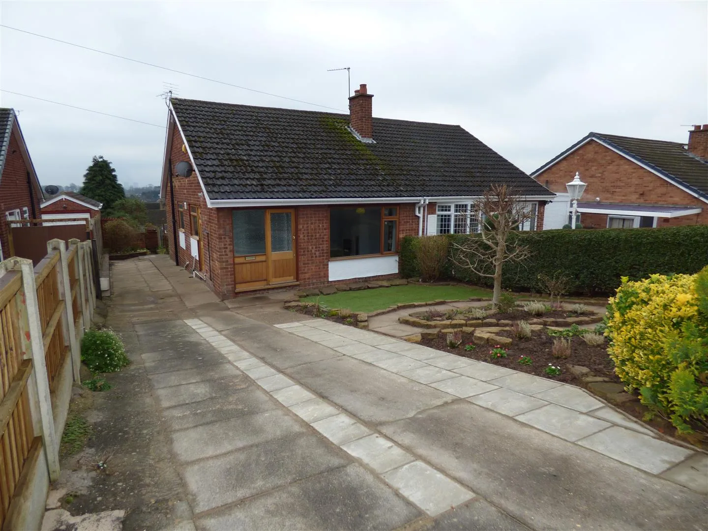 House Sisley Avenue in Nottingham