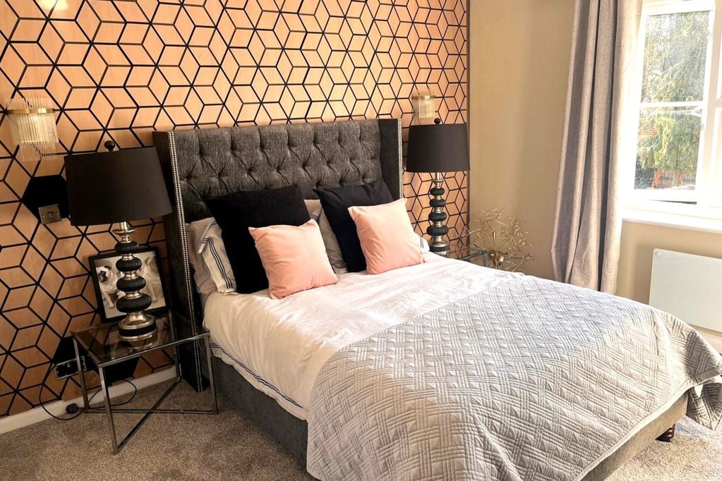 Flat Saint George’s Lodge in Elmbridge