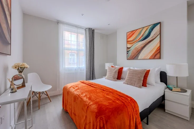 Flat New Row in City of Westminster